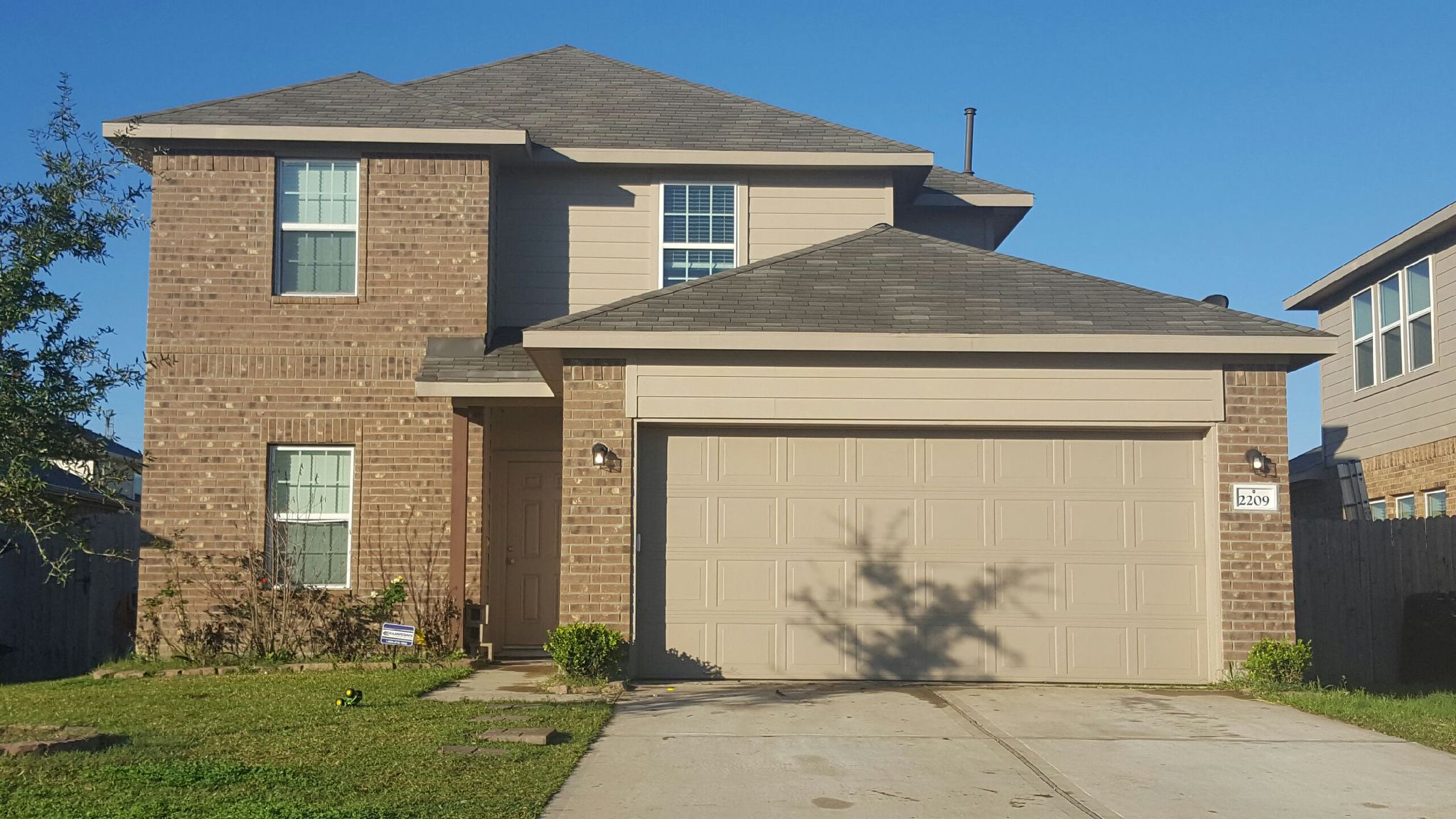 2209 Onyx Ct.